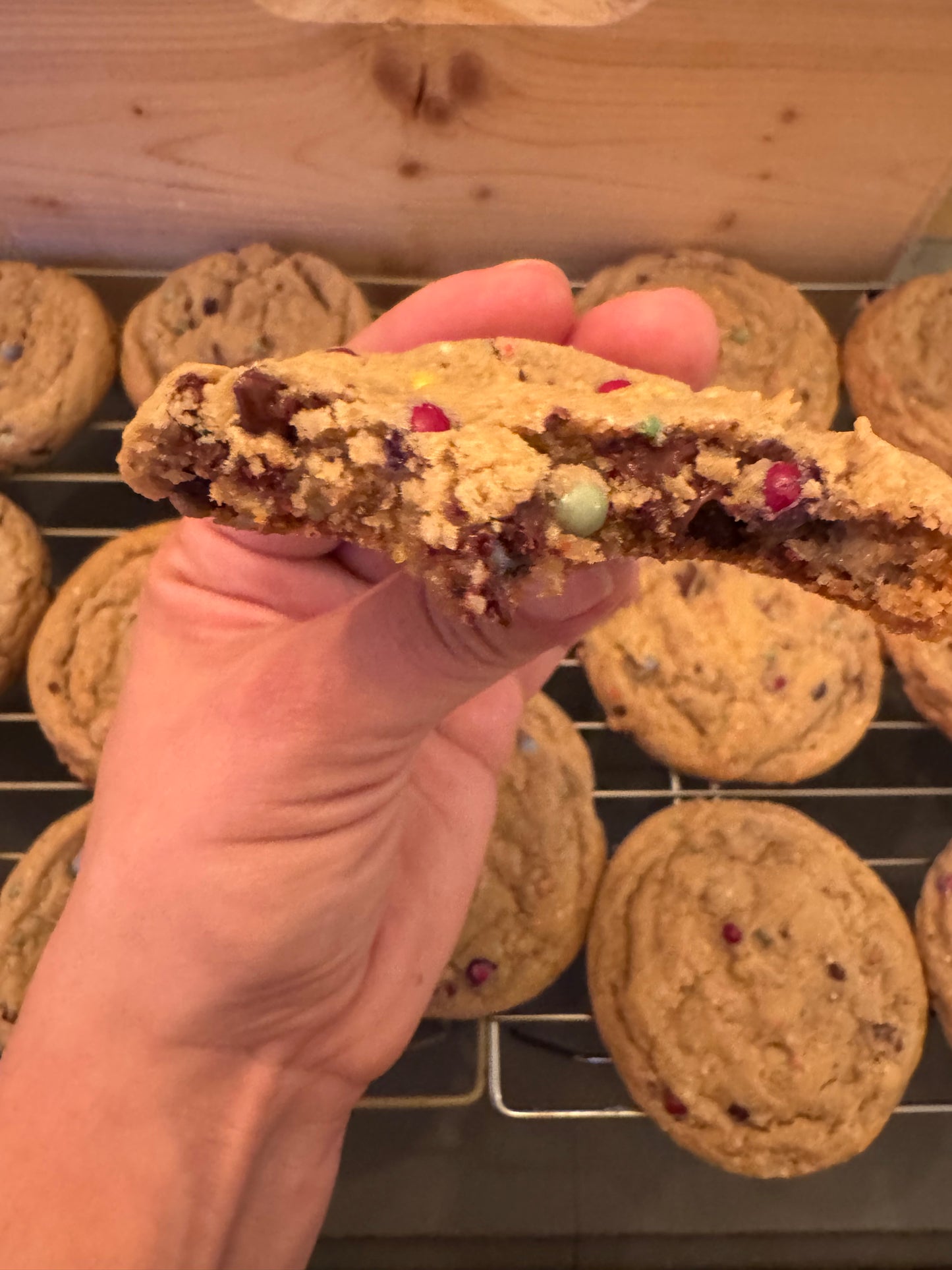 Rainbow Chocolate Chip Cookies - single cookie (NOT VEGAN)